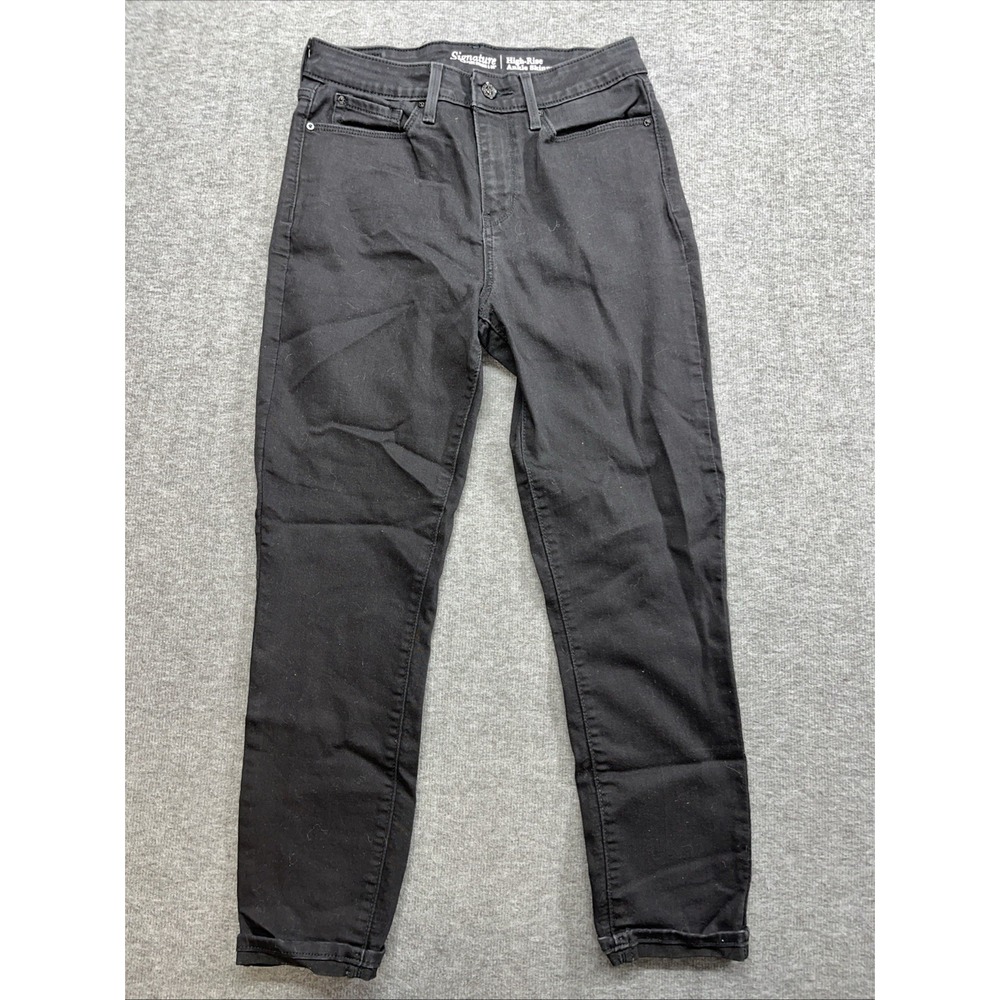 Signature Levi Strauss women's high-rise ankle skinny black jeans Size 6 W28